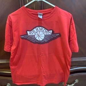 Air Jordan red T-shirt boys size XL